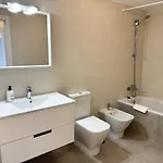 Ocean View Balcony - New 3bed 6pax Appartement *