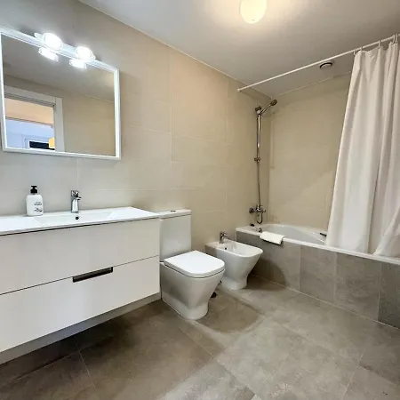 Ocean View Balcony - New 3bed 6pax * Vigo