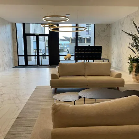 Ocean View Balcony - New 3bed 6pax