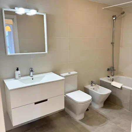 Ocean View Balcony - New 3bed 6pax Apartamento *
