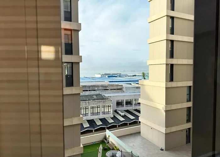 Ocean View Balcony - New 3bed 6pax דירה ויגו