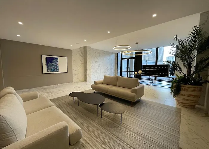 Ocean View Balcony - New 3bed 6pax דירה ויגו