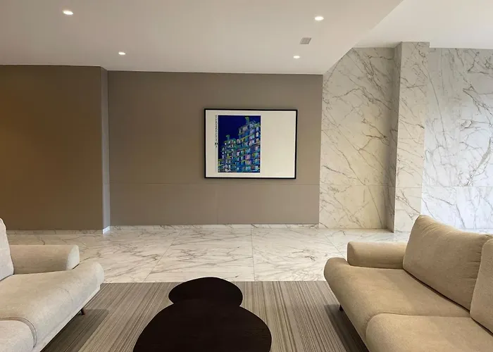 Ocean View Balcony - New 3bed 6pax ויגו
